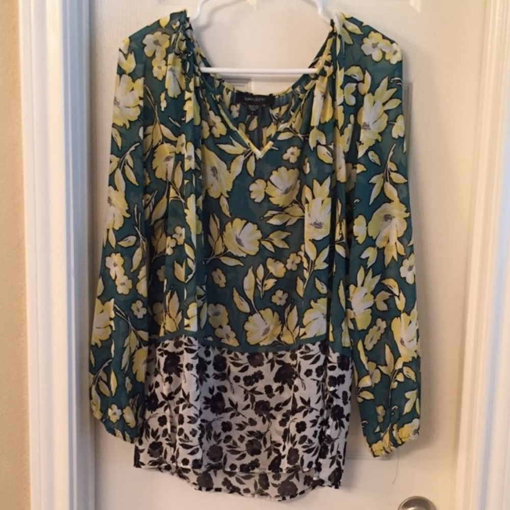 Karen Kane Flower Blouse